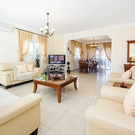 Oceanview 116 Villa